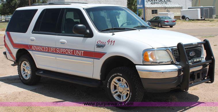 image for item C2700 2000 Ford Expedition XLT SUV