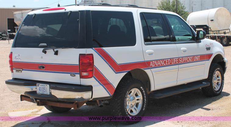 image for item C2700 2000 Ford Expedition XLT SUV