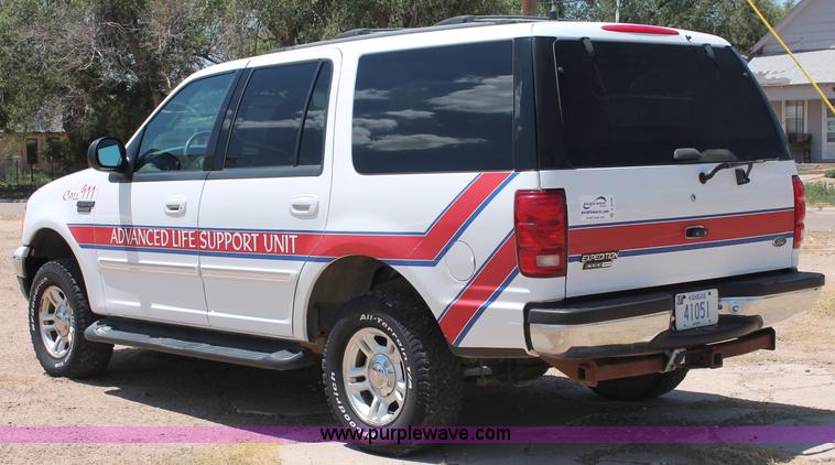image for item C2700 2000 Ford Expedition XLT SUV