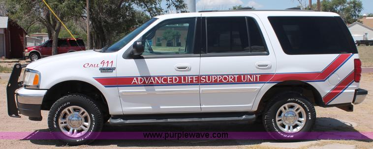image for item C2700 2000 Ford Expedition XLT SUV
