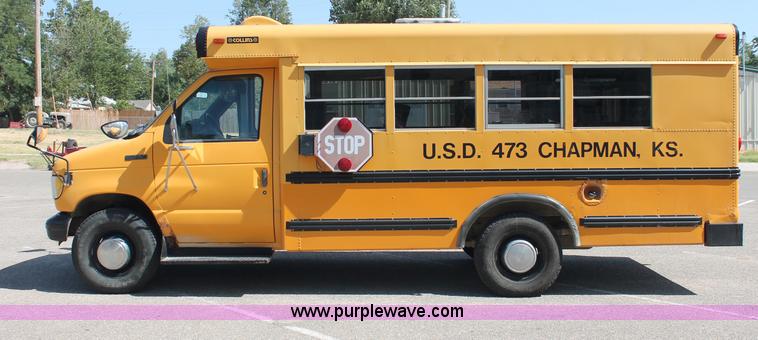 image for item C2718 1993 Ford E350 Econoline school bus