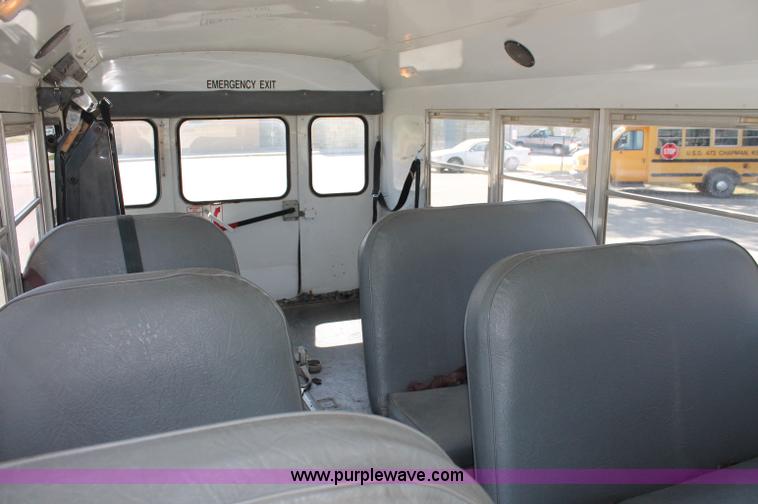image for item C2718 1993 Ford E350 Econoline school bus