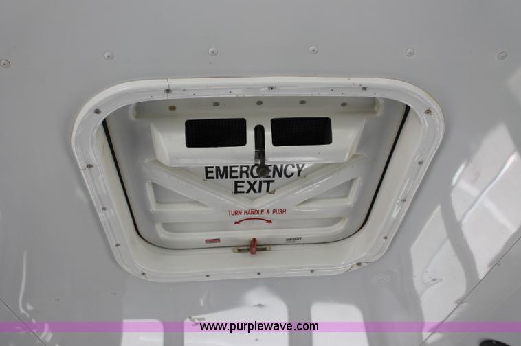 image for item C2718 1993 Ford E350 Econoline school bus