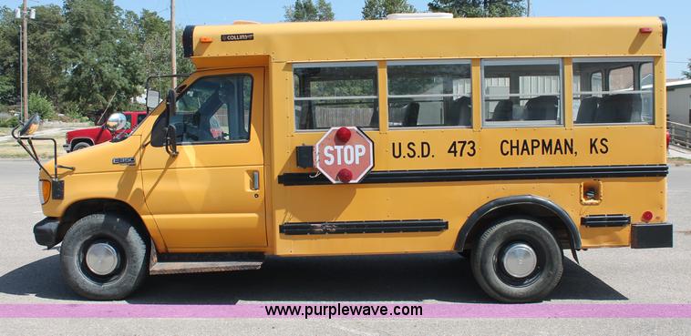 image for item C2720 1996 Ford E350 Econoline school bus