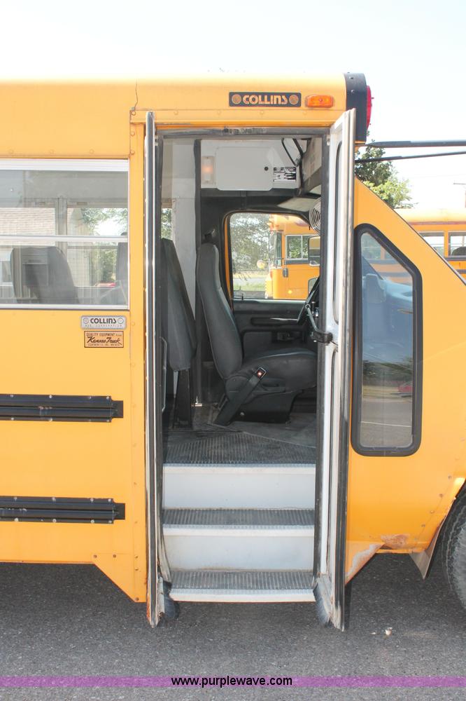 image for item C2720 1996 Ford E350 Econoline school bus