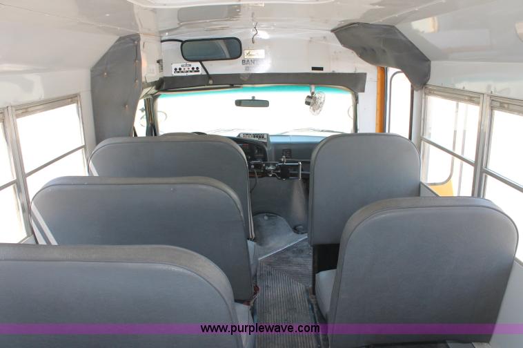 image for item C2720 1996 Ford E350 Econoline school bus