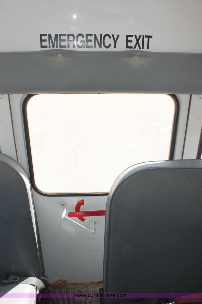 image for item C2720 1996 Ford E350 Econoline school bus