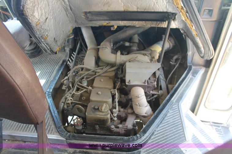 image for item C2721 1991 Blue Bird TC2000 school bus