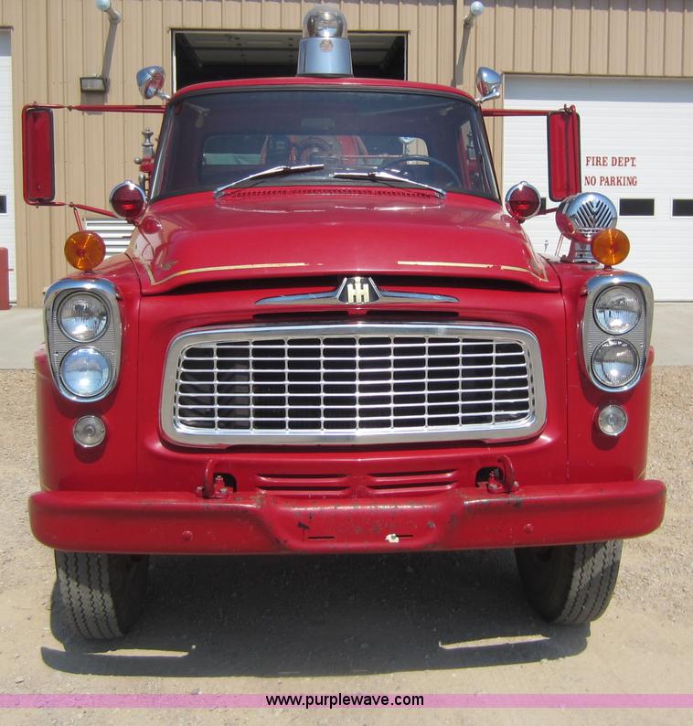 image for item D2030 1961 International B176 firetruck