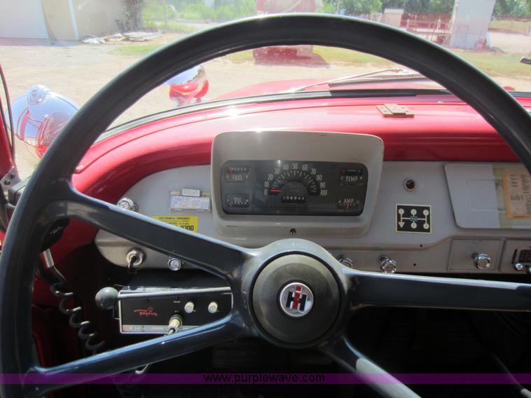 image for item D2030 1961 International B176 firetruck