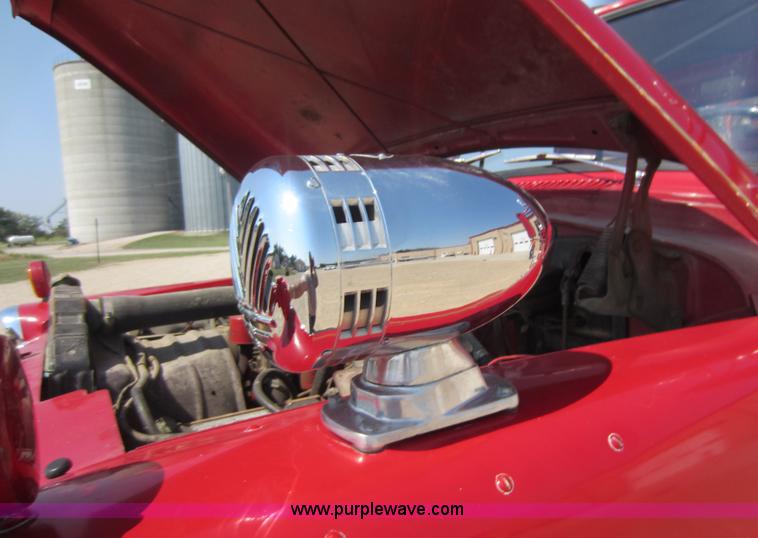 image for item D2030 1961 International B176 firetruck