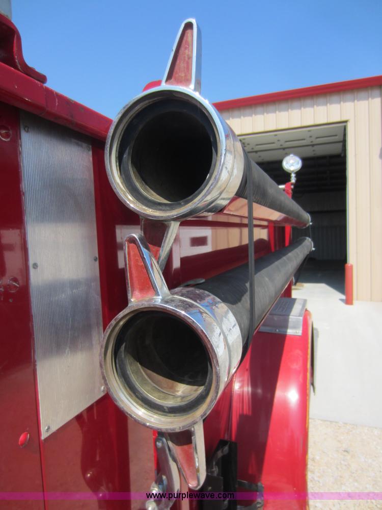 image for item D2030 1961 International B176 firetruck