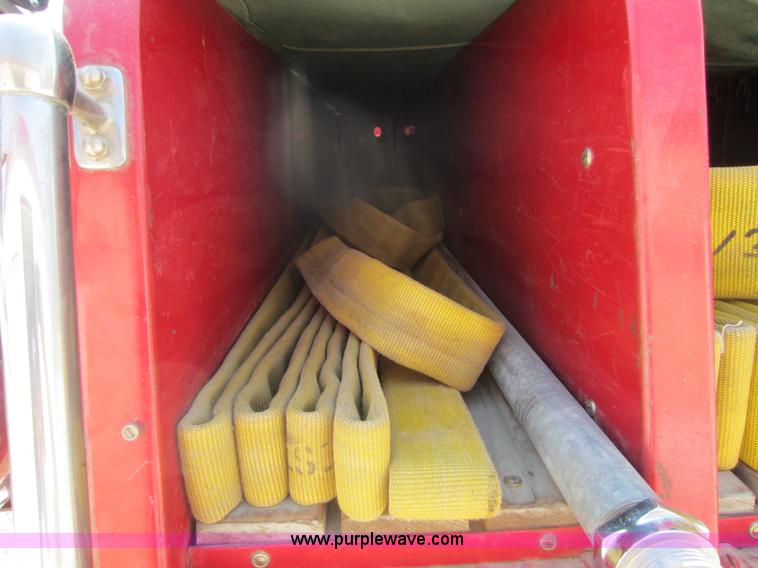 image for item D2030 1961 International B176 firetruck