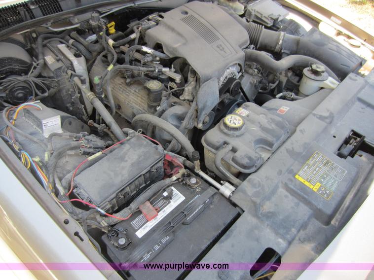 image for item D2051 2005 Ford Crown Victoria Police Interceptor