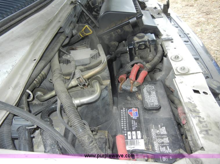 image for item D4355 1995 Ford E350 ambulance