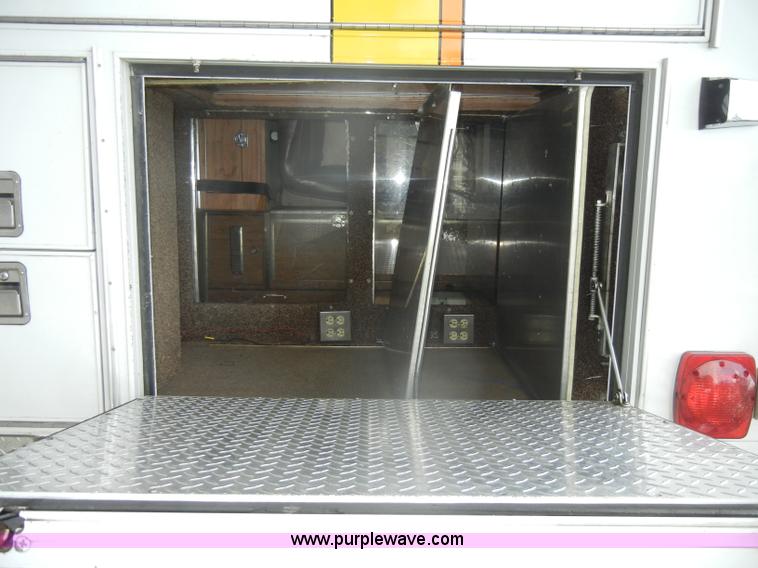 image for item D4355 1995 Ford E350 ambulance