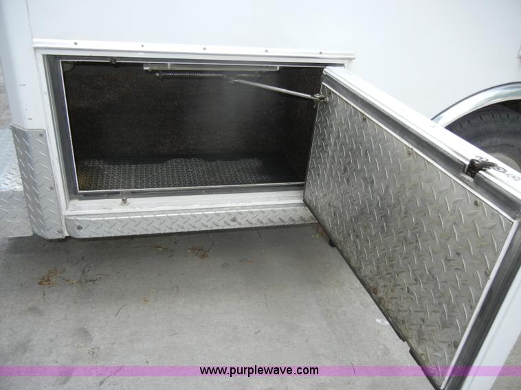 image for item D4355 1995 Ford E350 ambulance