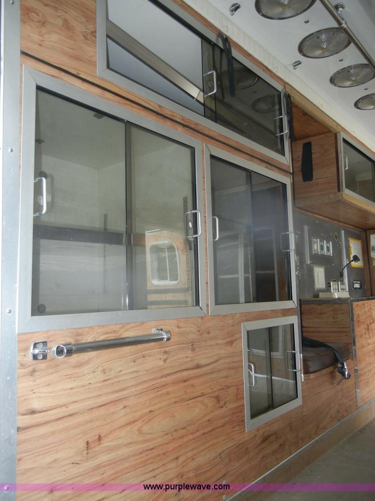 image for item D4355 1995 Ford E350 ambulance