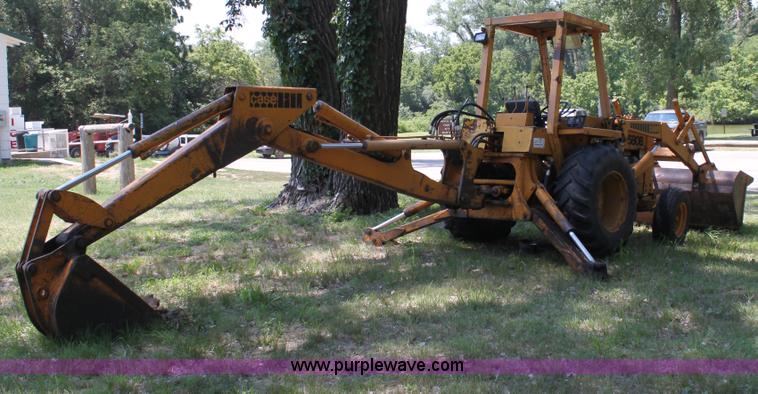 image for item D5223 Case 580B backhoe