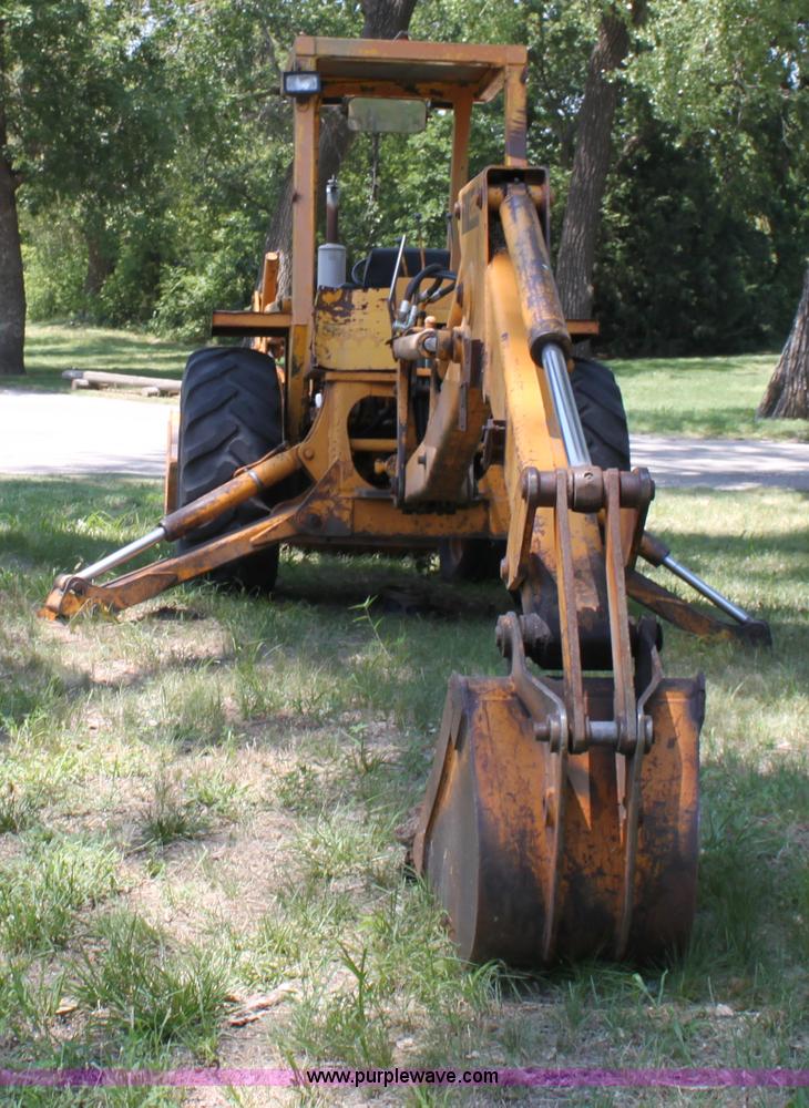 image for item D5223 Case 580B backhoe