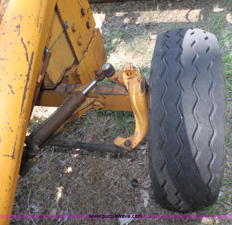 image for item D5223 Case 580B backhoe