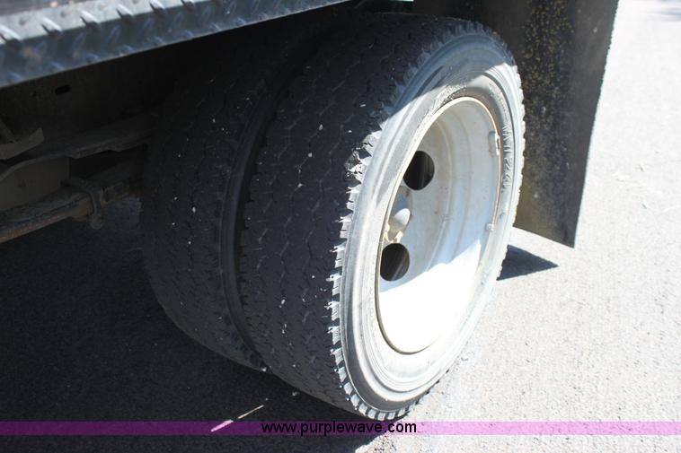 image for item D5224 1995 Chevrolet Cheyenne 3500 HD flatbed pickup truck