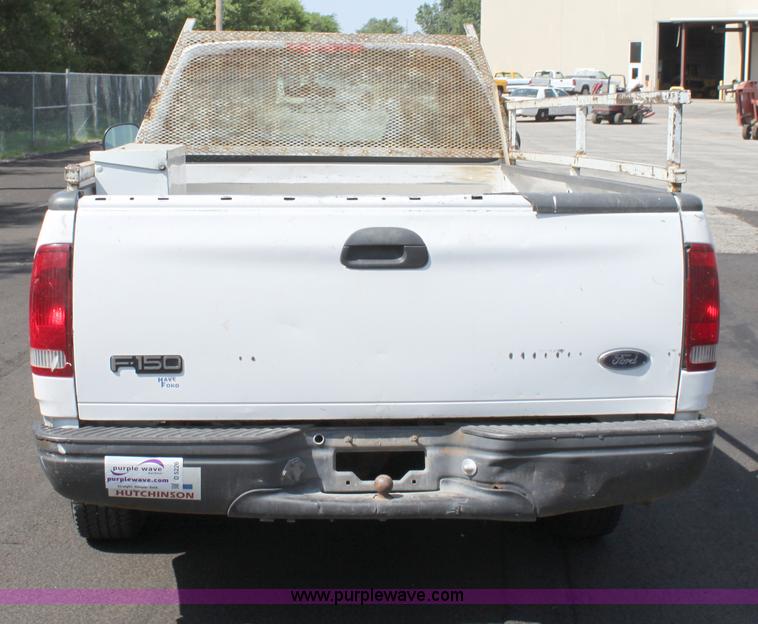 image for item D5226 1998 Ford F150 pickup truck