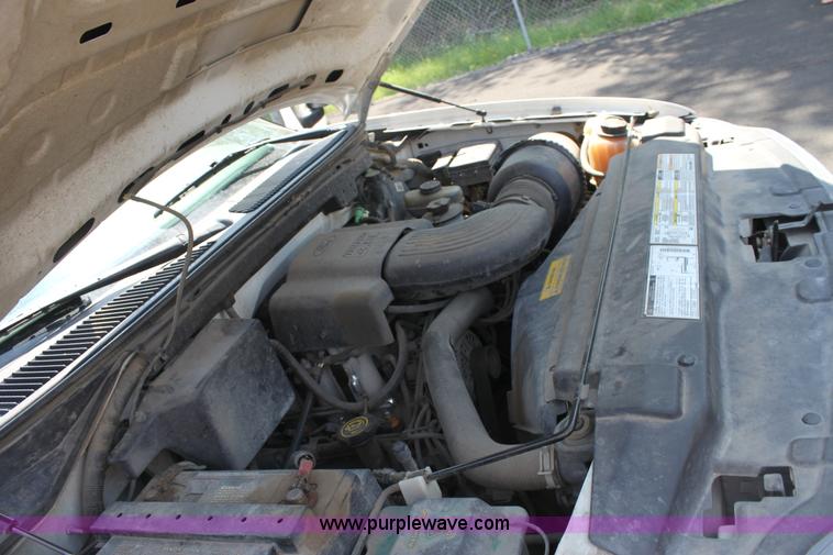 image for item D5226 1998 Ford F150 pickup truck