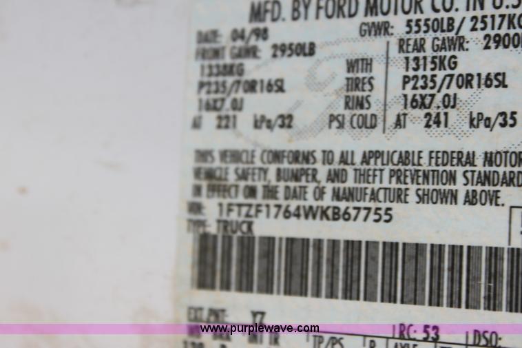 image for item D5226 1998 Ford F150 pickup truck