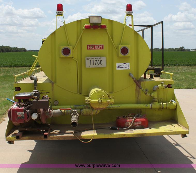 image for item D5237 1975 Chevrolet C60 water tender truck