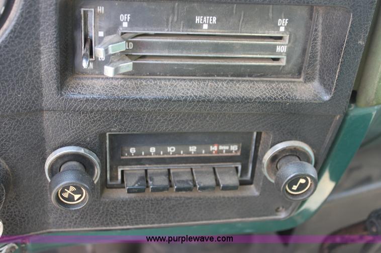 image for item D5237 1975 Chevrolet C60 water tender truck