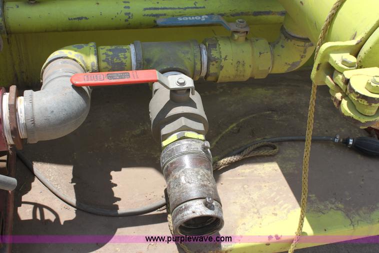 image for item D5237 1975 Chevrolet C60 water tender truck