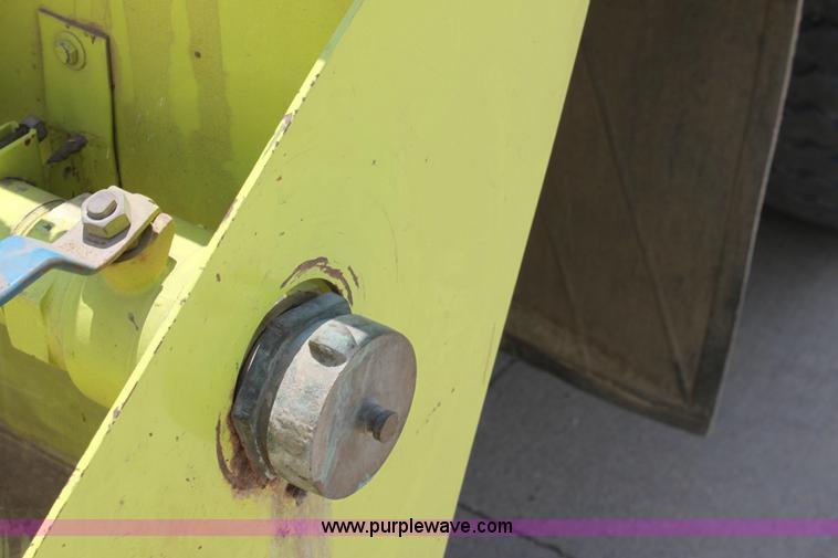 image for item D5237 1975 Chevrolet C60 water tender truck