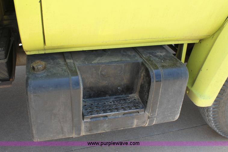 image for item D5237 1975 Chevrolet C60 water tender truck