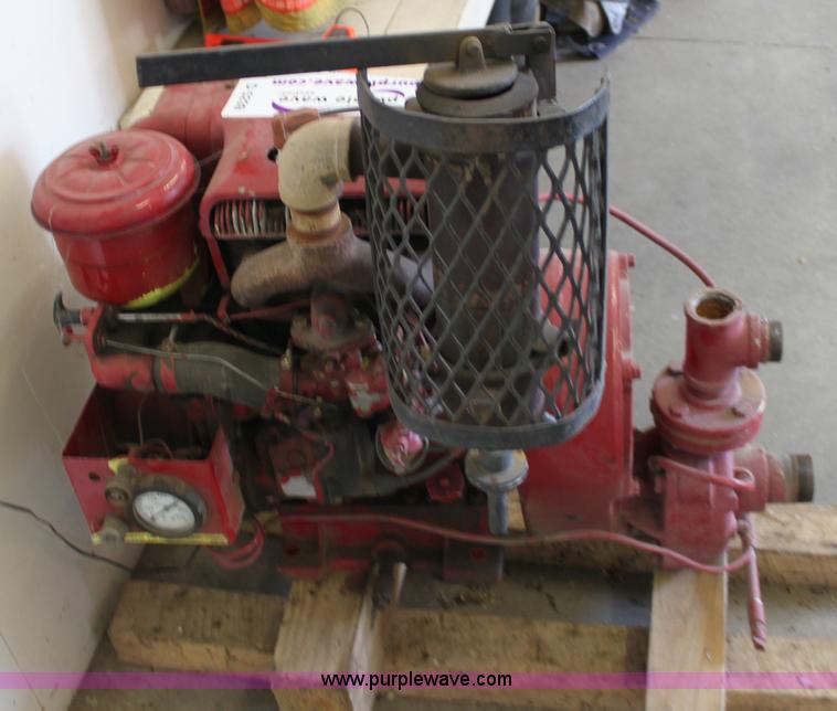 image for item D5239 Wisconsin water pump