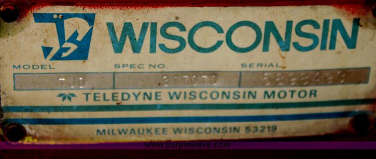 image for item D5239 Wisconsin water pump