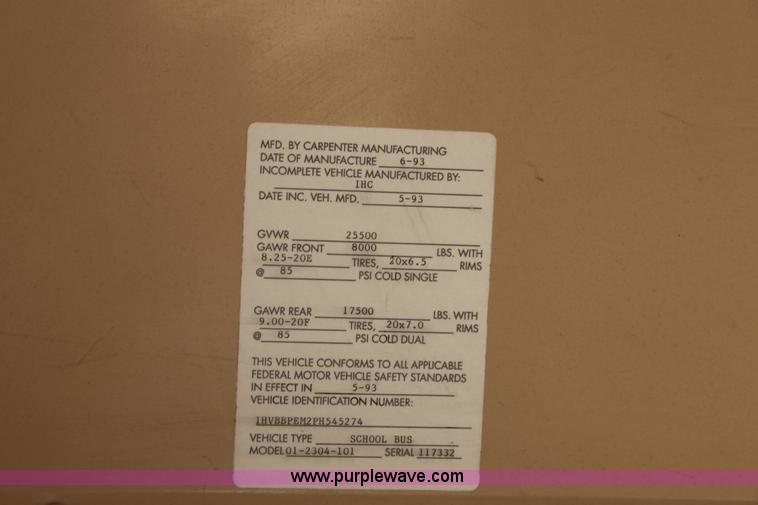 image for item D5284 1993 International 3800 school bus