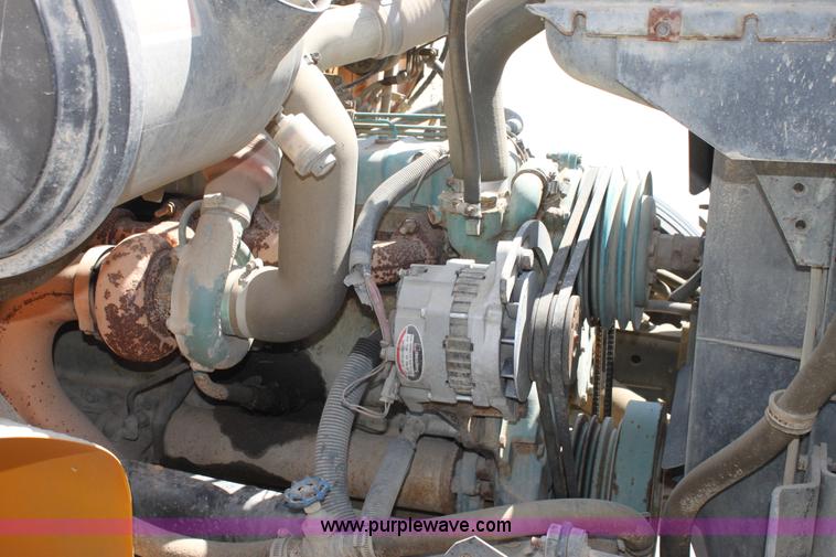 image for item D5284 1993 International 3800 school bus