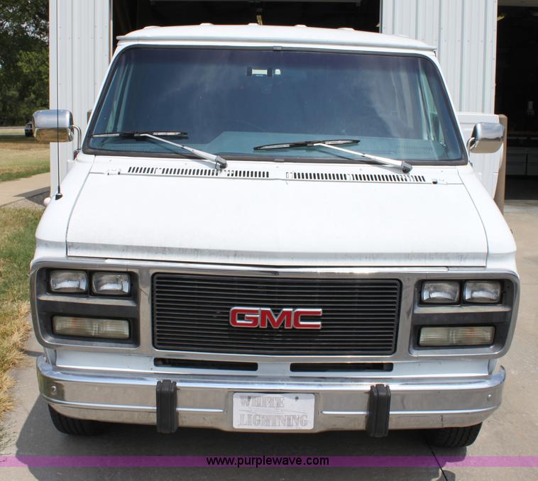 image for item D5391 1993 GMC G3500 Rally STX van