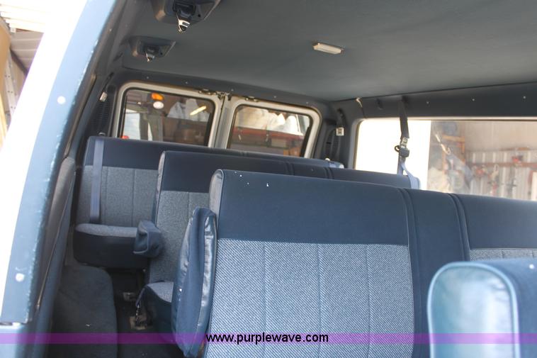 image for item D5391 1993 GMC G3500 Rally STX van