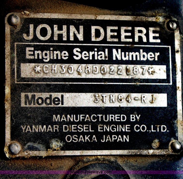 image for item D7972 1996 John Deere 955 tractor