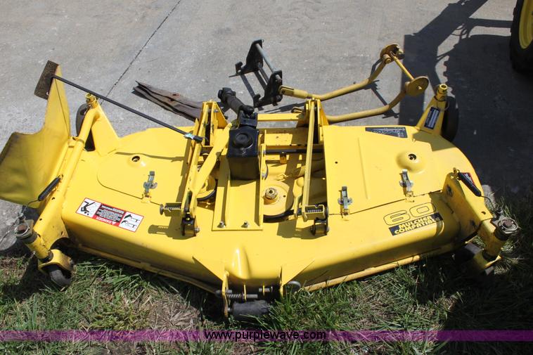 image for item D7972 1996 John Deere 955 tractor