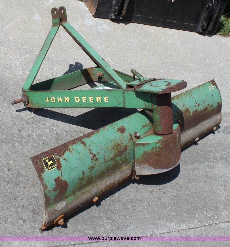 image for item D7973 John Deere 35 box blade