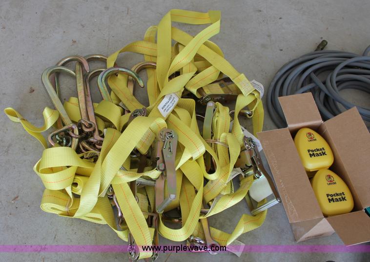 image for item L9901 (2) Paratech vehicle rescue stabilization kits