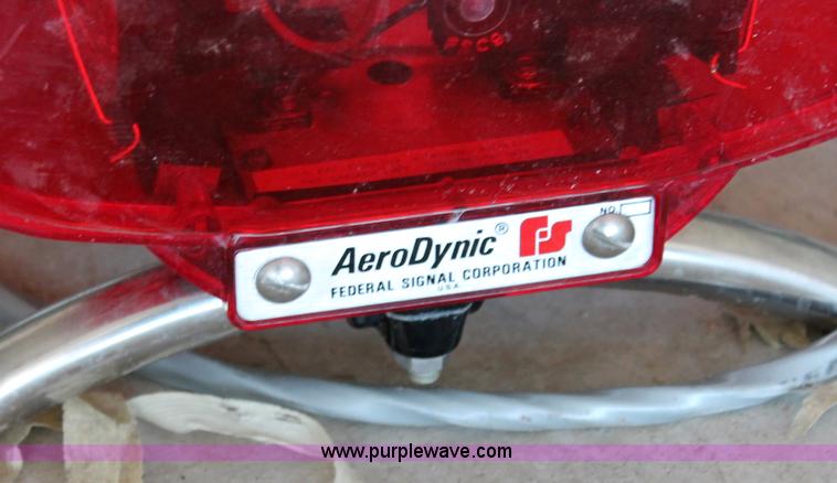 image for item L9902 Assorted light bars