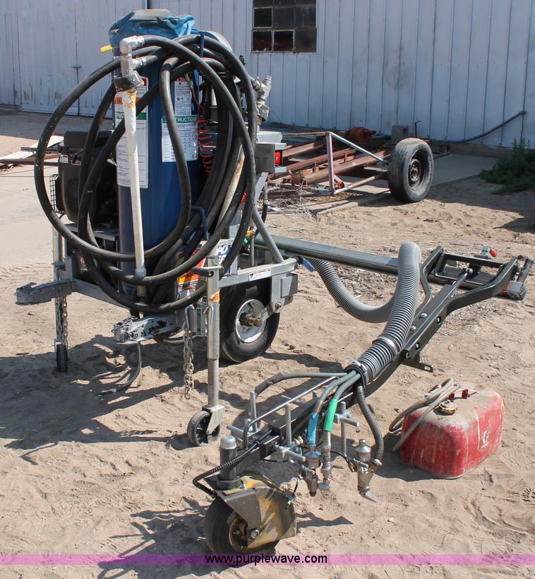 image for item L9908 Graco GA175 road laser striper