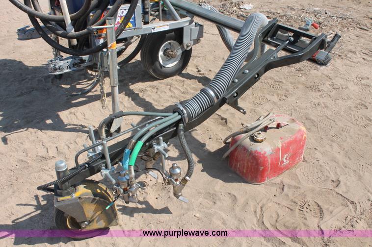 image for item L9908 Graco GA175 road laser striper