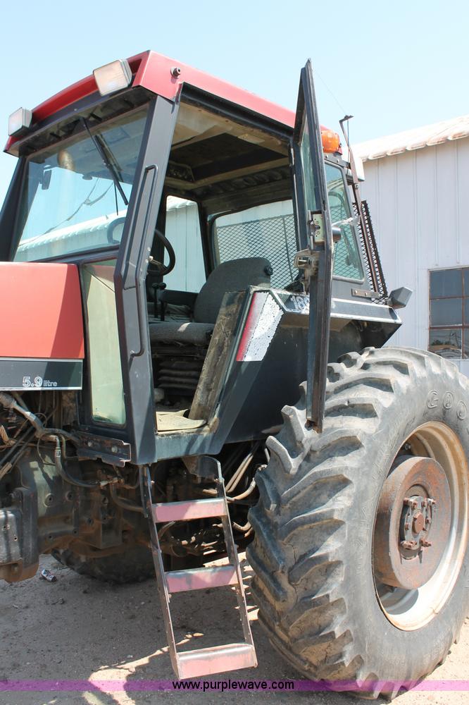 image for item L9915 1987 Case IH Harvester 1896 tractor