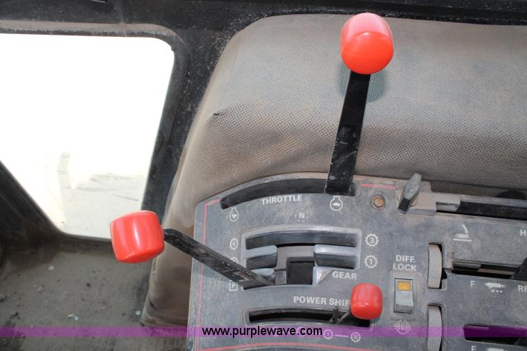 image for item L9915 1987 Case IH Harvester 1896 tractor