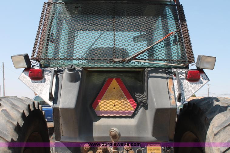 image for item L9915 1987 Case IH Harvester 1896 tractor